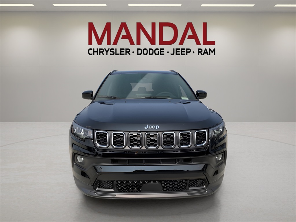 2025 Jeep Compass Latitude photo 2