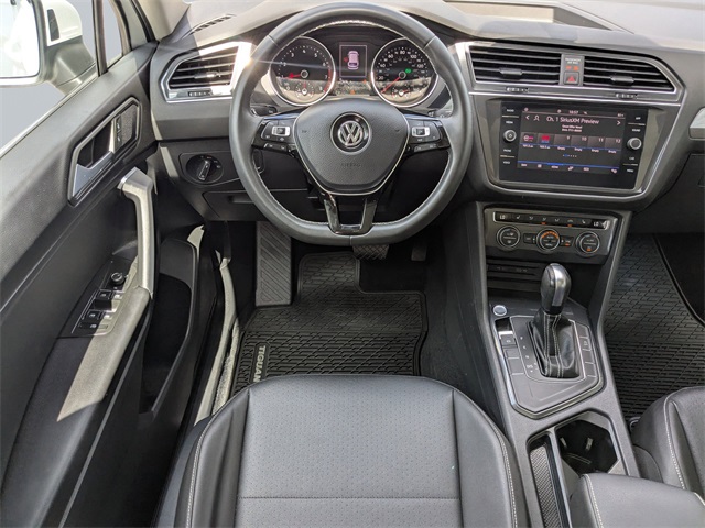 2021 Volkswagen Tiguan SE photo 16