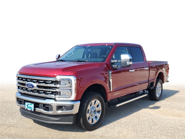 2025 Ford F-250 Lariat photo 2