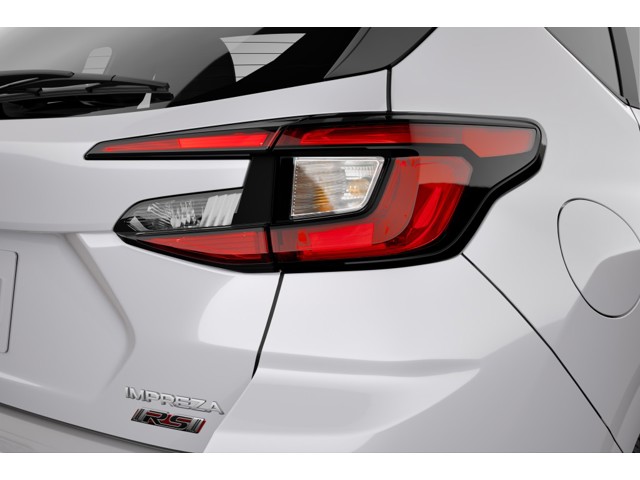2025 Subaru Impreza RS photo 12