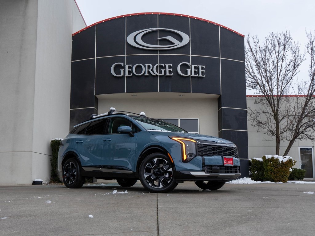 2026 Kia Sportage SX's photo