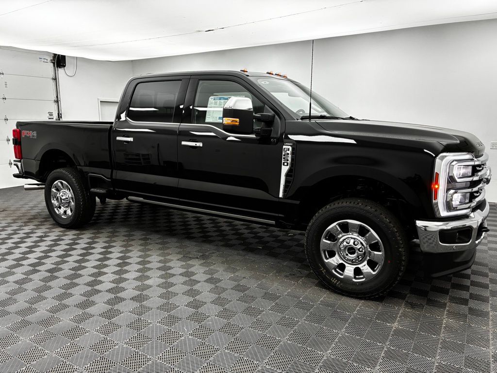 2026 Ford F-250 Lariat photo 16