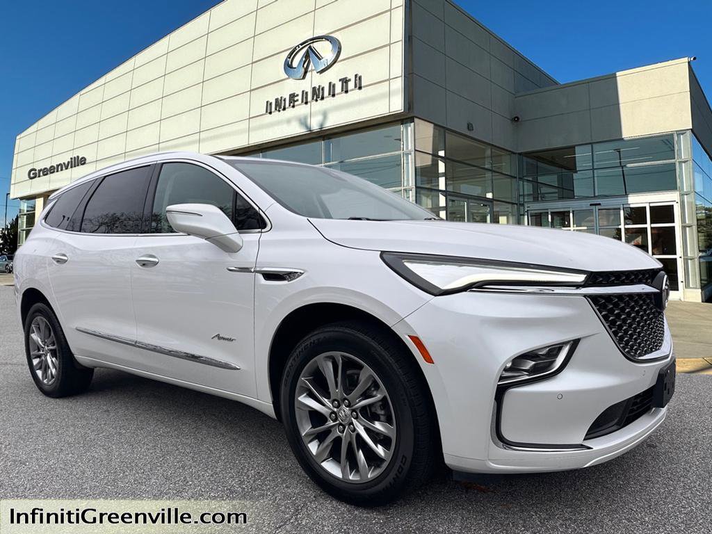 2024 Buick Enclave Avenir's photo