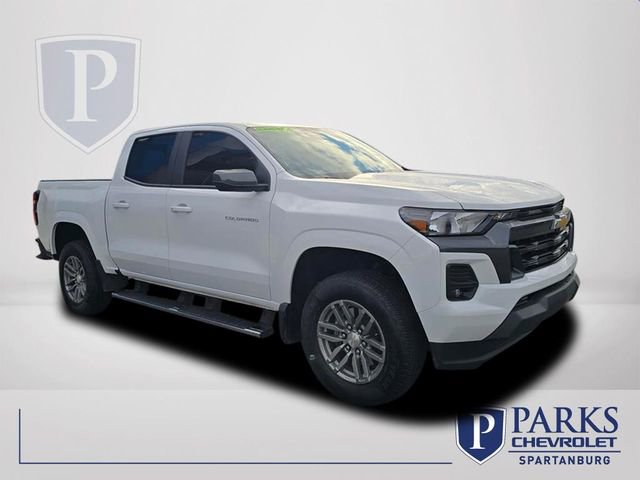 2024 Chevrolet Colorado LT's photo