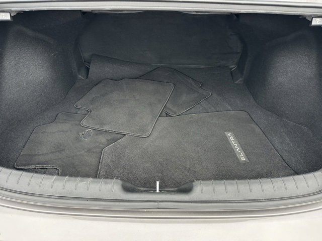 2023 Hyundai Elantra SEL photo 19