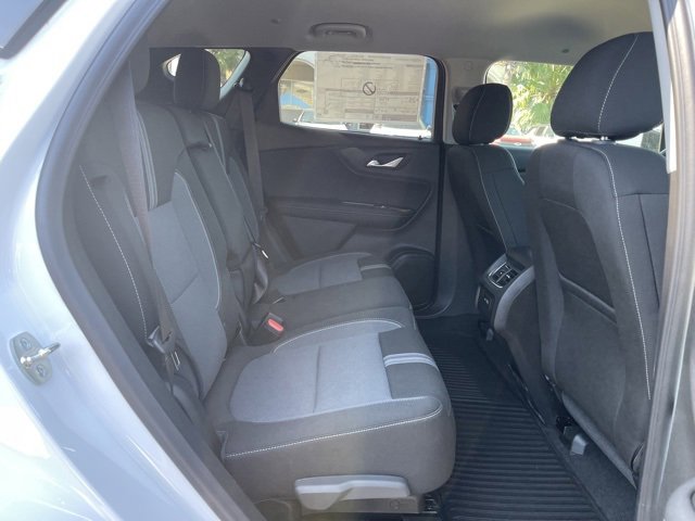 2025 Chevrolet Blazer 2LT photo 16