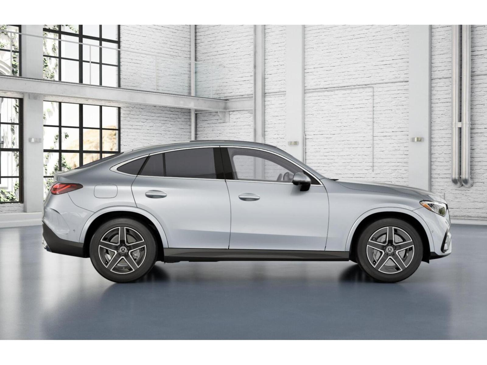 2026 Mercedes Benz GLC 300 4MATIC photo 2