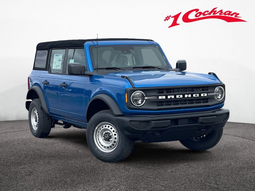 2025 Ford Bronco 4-Door Base's photo