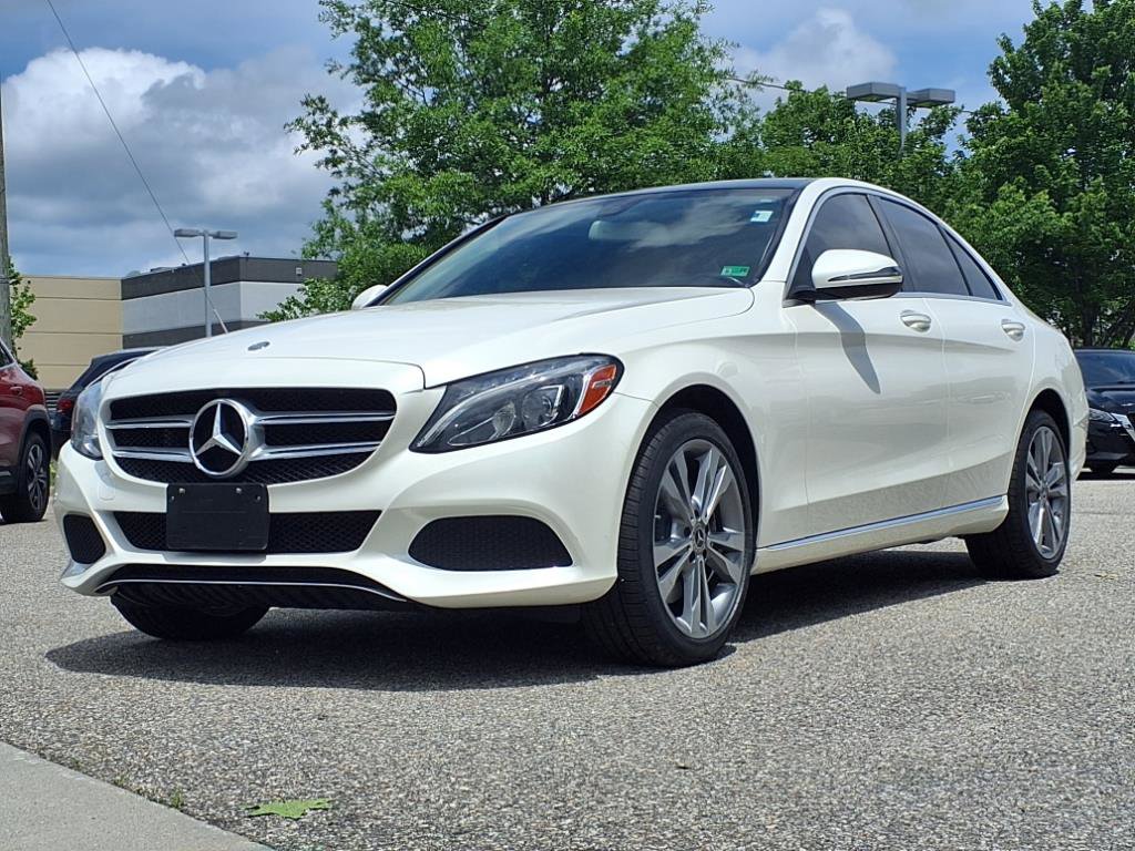 2017 Mercedes Benz C 300 4MATIC photo 3
