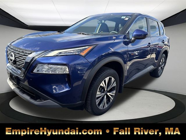 2022 Nissan Rogue SV's photo