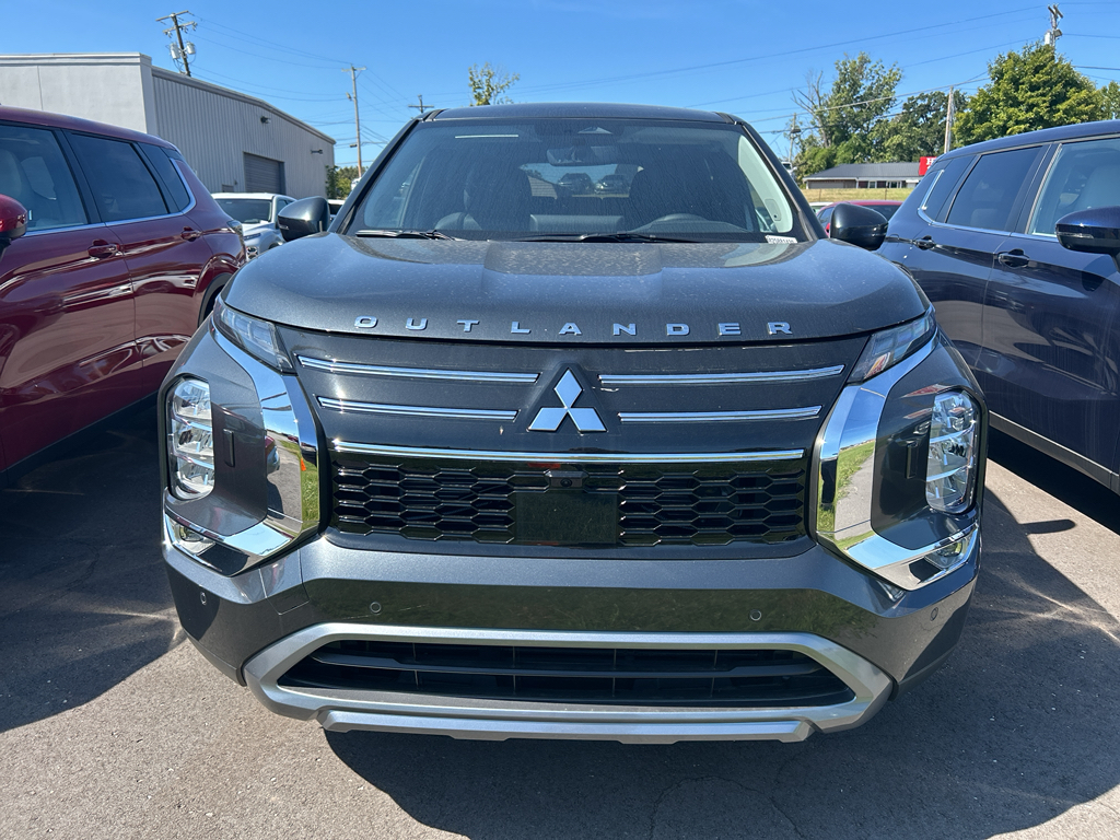 New 2025 Mitsubishi Outlander SE Sport Utility in Radcliff