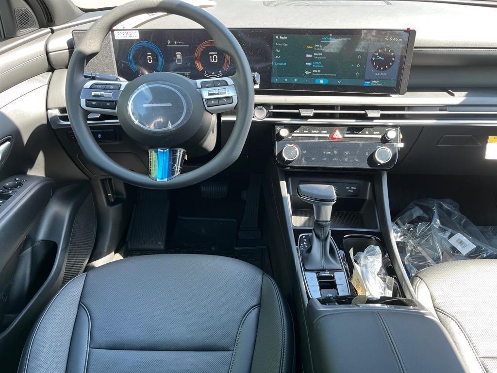 2025 Hyundai Santa Cruz SEL photo 3