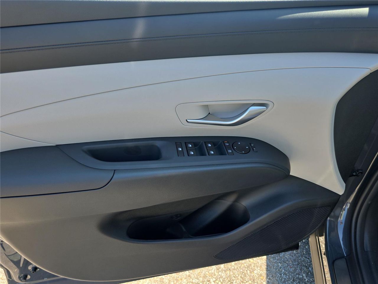 2026 Hyundai Tucson SEL photo 9