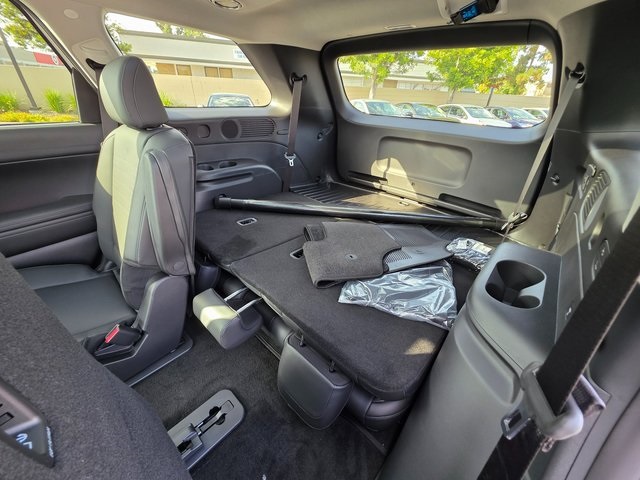 2026 Hyundai Palisade Limited photo 18