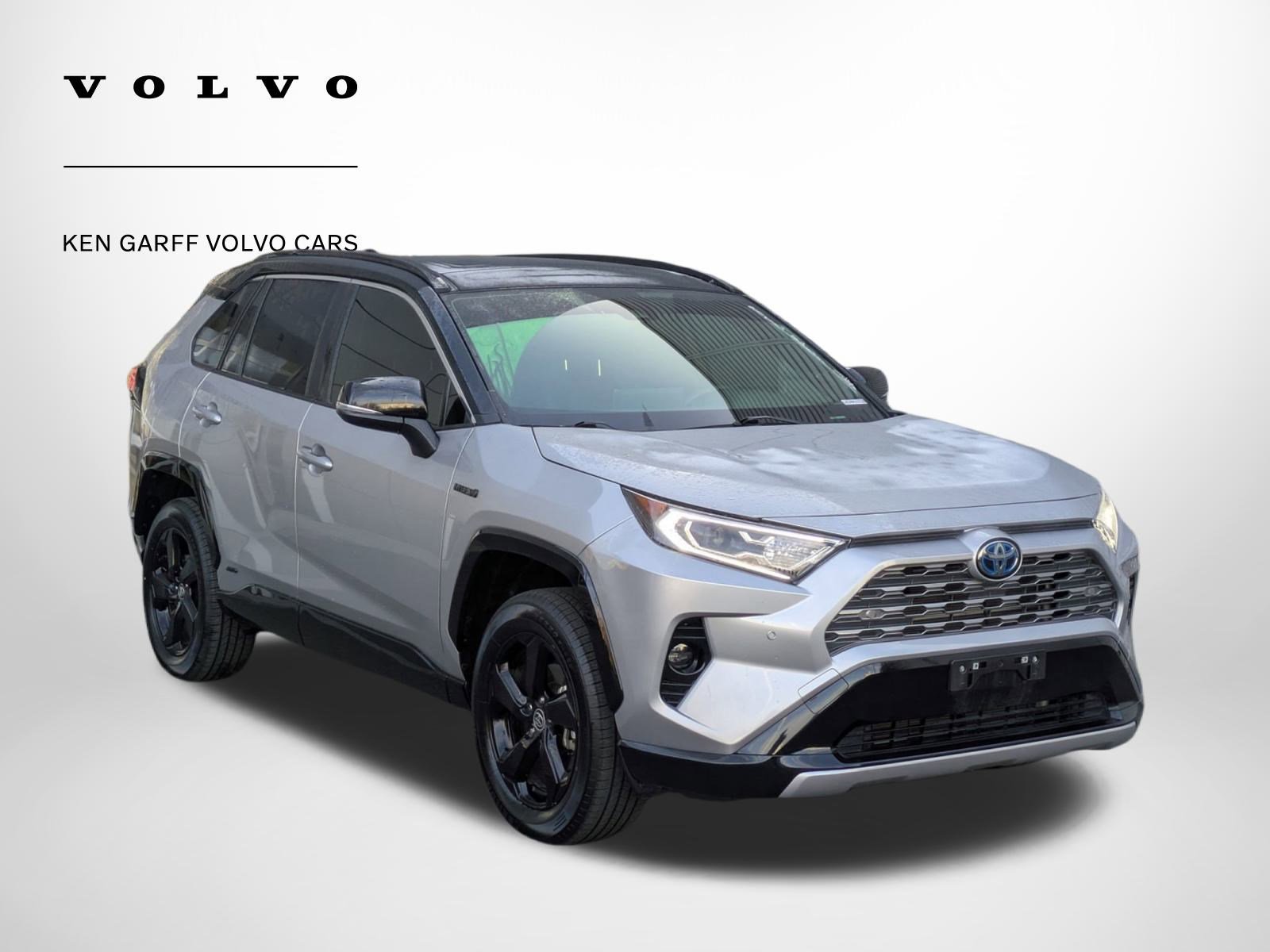 2020 Toyota RAV4 XSE's photo