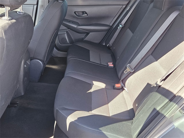2025 Nissan Sentra SV photo 13