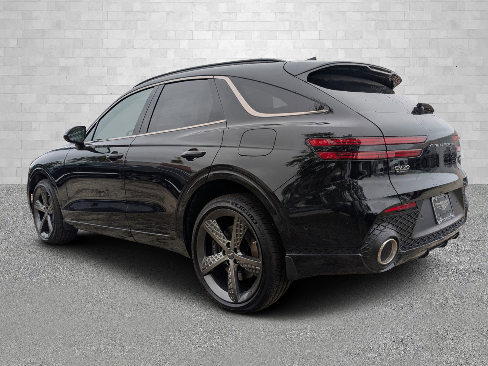 2025 Genesis GV70 3.5T Sport Advanced photo 4