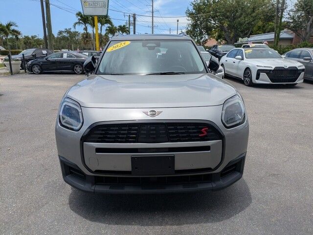 2025 Mini Countryman S ALL4 photo 2