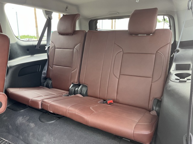 2019 Chevrolet Suburban Premier photo 12