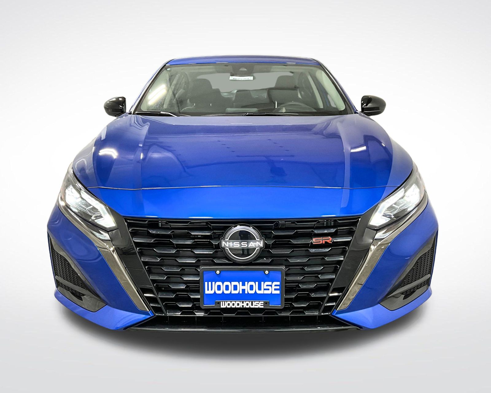 2025 Nissan Altima 2.5 SR photo 2