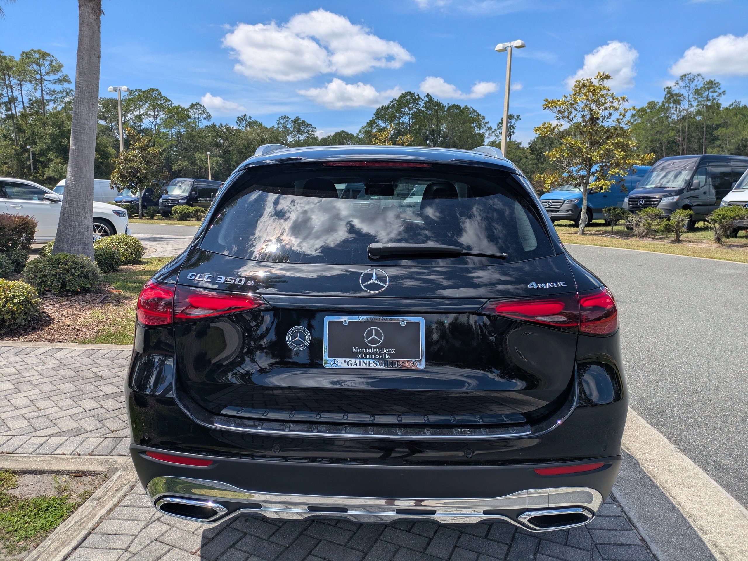 2026 Mercedes Benz GLC 350e 4MATIC photo 4