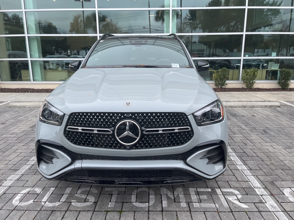 2025 Mercedes Benz GLE 450 4MATIC photo 3