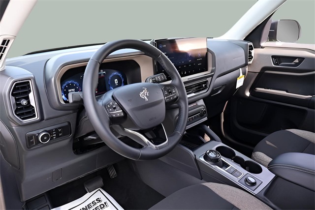 2025 Ford Bronco Sport Big Bend photo 2