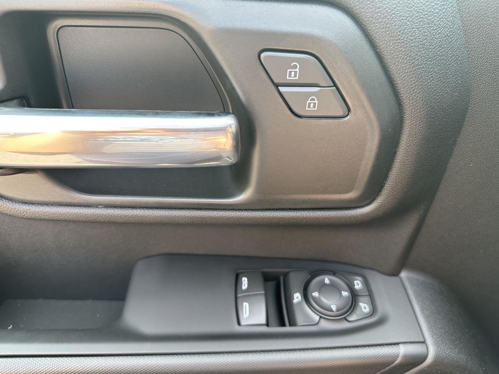 2025 Gmc Sierra 2500 HD Pro photo 13