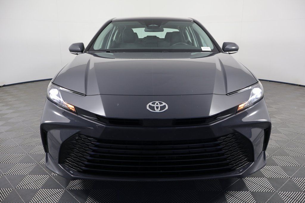 2025 Toyota Camry LE photo 2