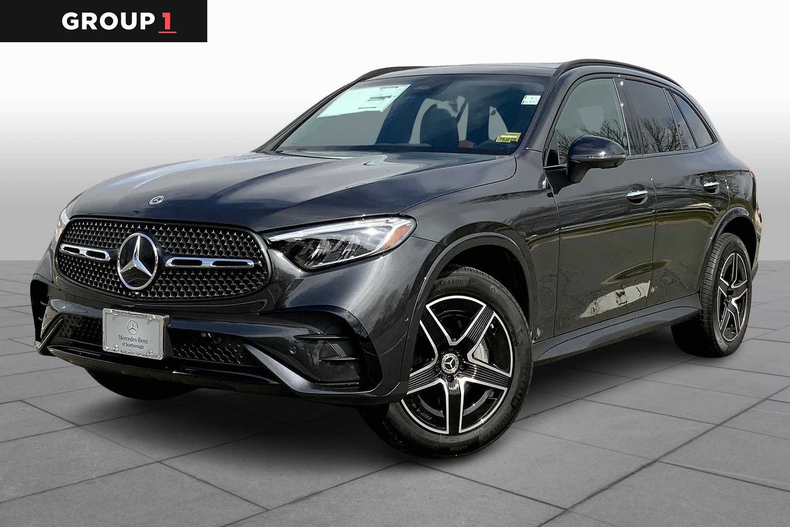 2025 Mercedes-Benz GLC Base's photo