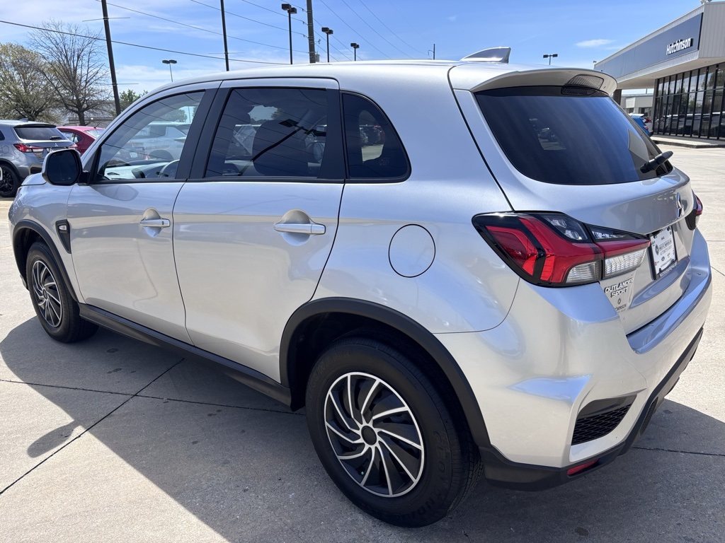 2024 Mitsubishi Outlander Sport S photo 4