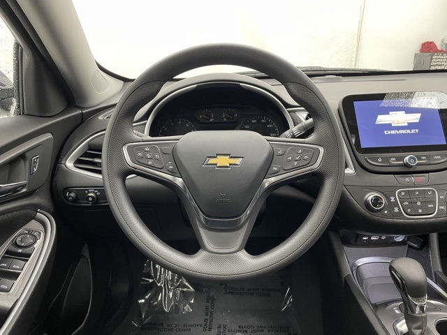 2025 Chevrolet Malibu 1LT photo 12