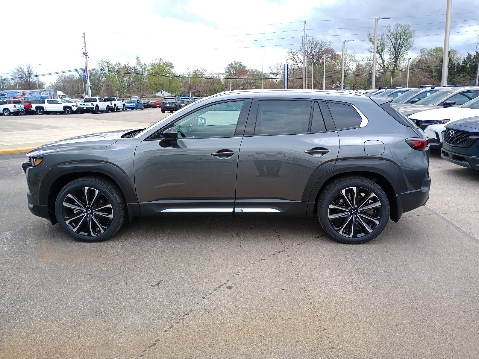 2025 Mazda CX-50 2.5 Premium Plus photo 4