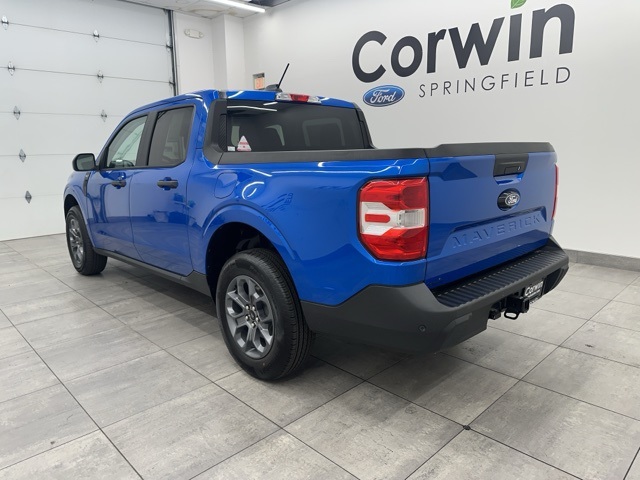 2025 Ford Maverick XLT photo 2