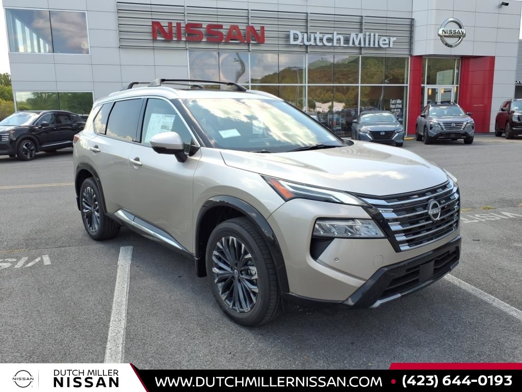 2026 Nissan Rogue Platinum's photo