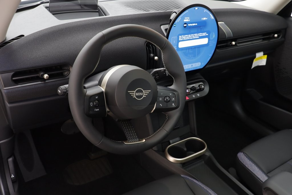 2025 Mini Cooper 2 Door Hardtop Signature photo 7