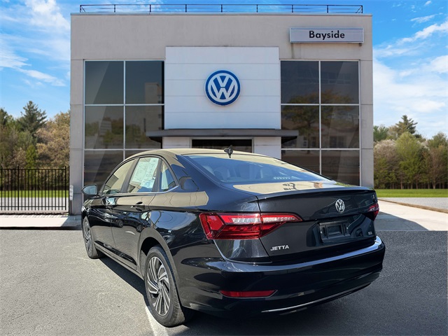 2021 Volkswagen Jetta SEL photo 4