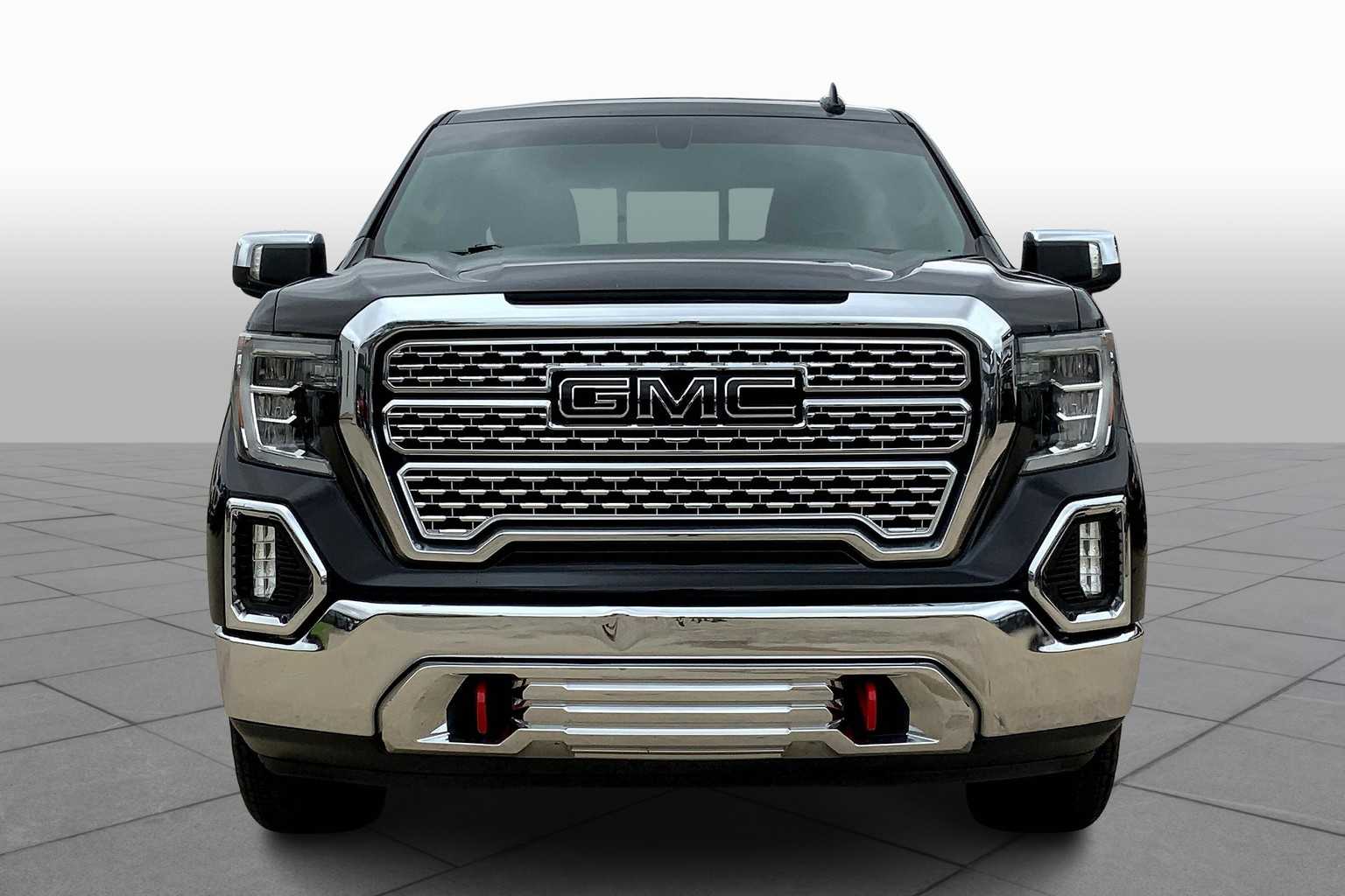 2019 Gmc Sierra 1500 SLT photo 3