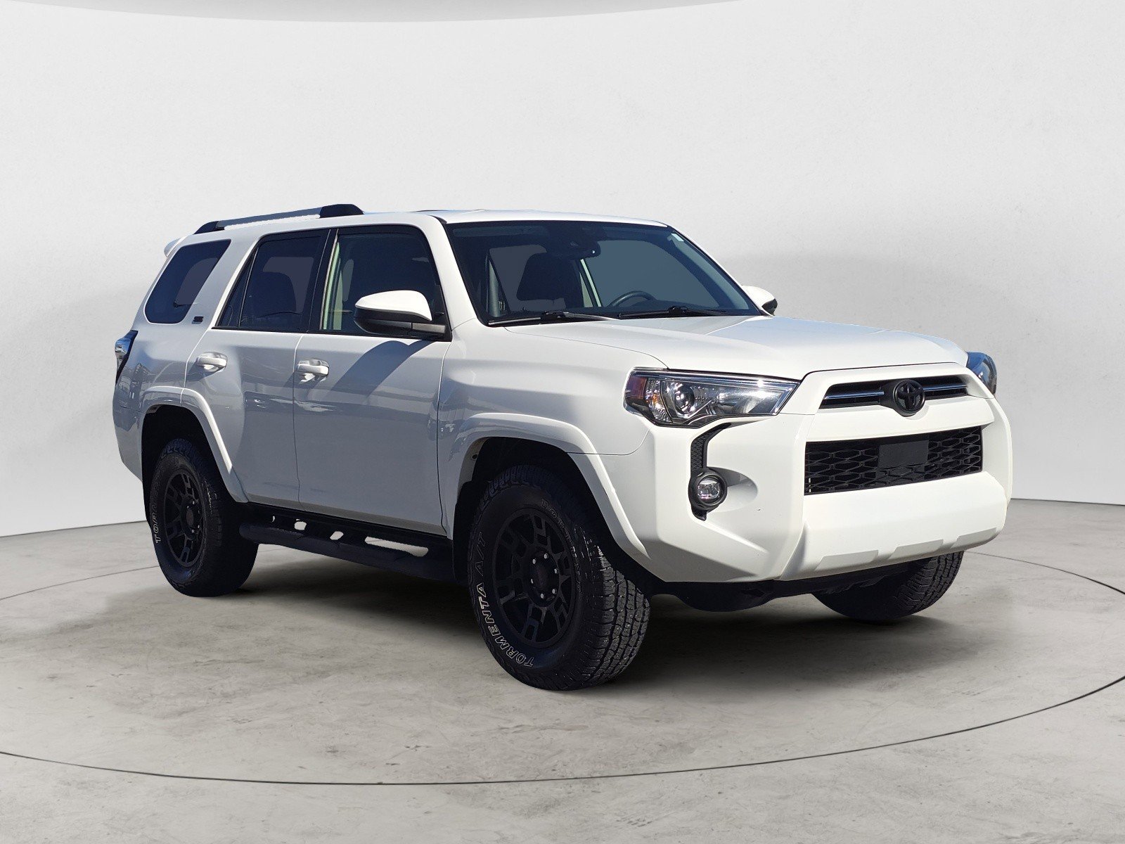 2023 Toyota 4Runner SR5's photo