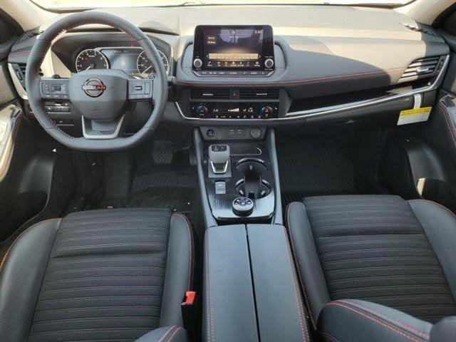 2025 Nissan Rogue SV photo 11