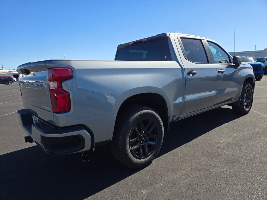 2026 Chevrolet Silverado 1500 Custom photo 4