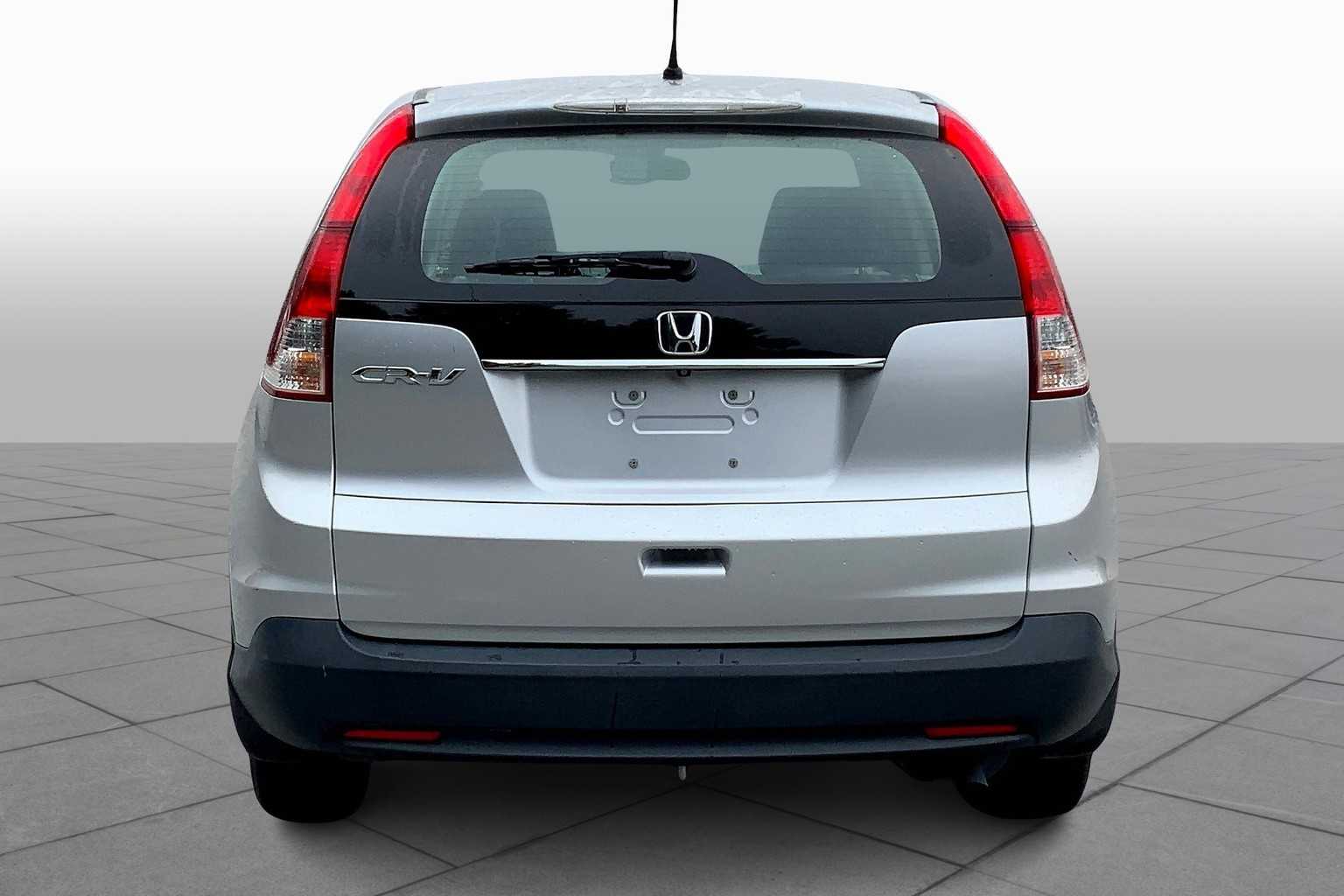 2014 Honda CR-V LX photo 4