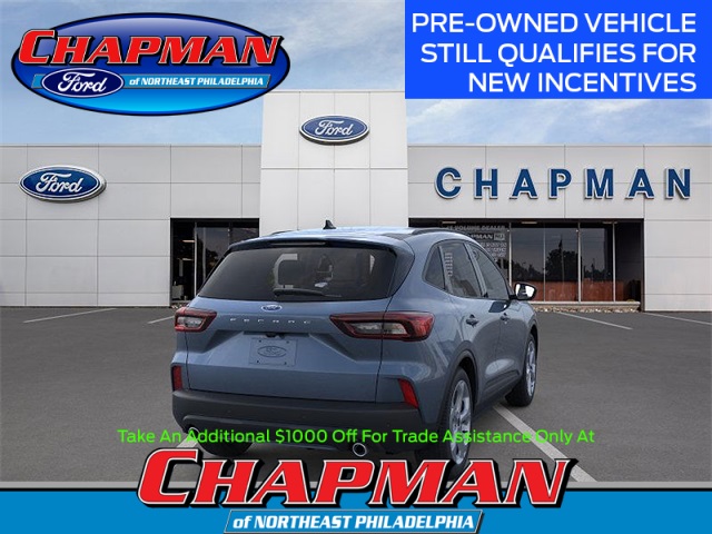 2025 Ford Escape ST-Line photo 8