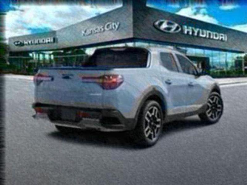 2025 Hyundai Santa Cruz Limited photo 3