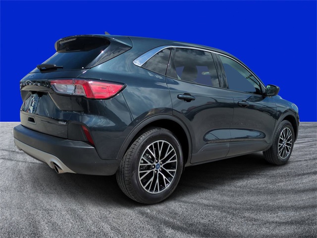 2022 Ford Escape SE Plug-In Hybrid photo 2