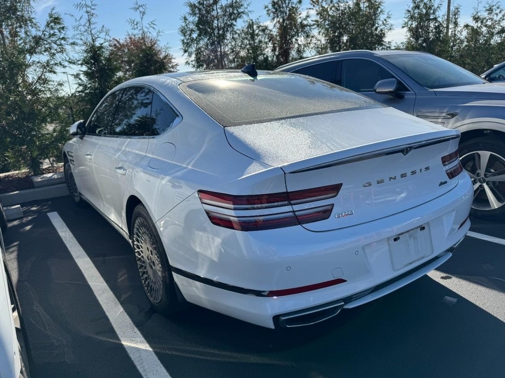 2022 Genesis G80 2.5T Advanced photo 3