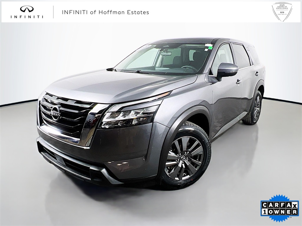 2022 Nissan Pathfinder S's photo