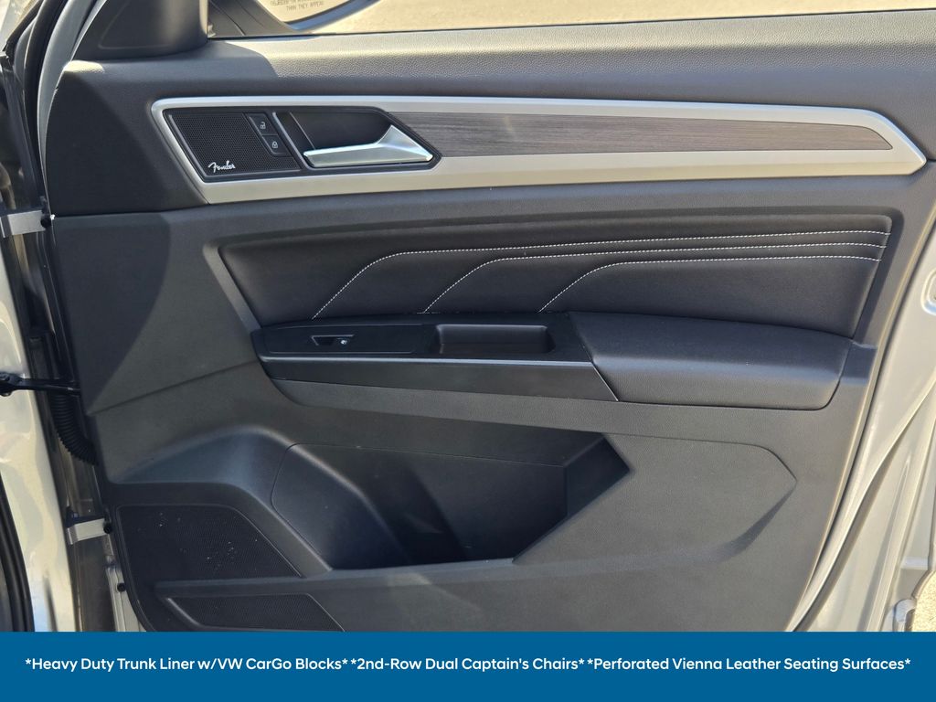 2021 Volkswagen Atlas SEL Premium photo 3