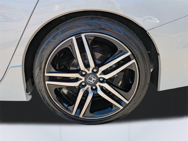 2017 Honda Accord Sport photo 12