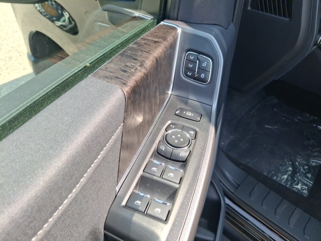 2026 Ford F-250 photo 12